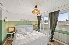 Becozy Self Check-in & Pop-up Hotel
