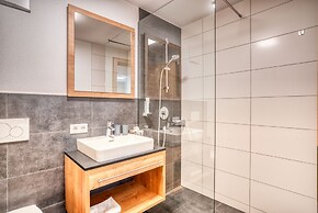 HUS 23