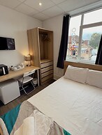 Contractor Accommodation - Cacco