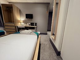 Contractor Accommodation - Cacco