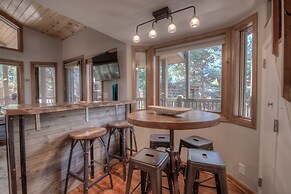 Perfect Getaway Cabin w/ Nearby Hike/bike Trails