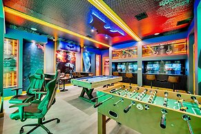 Magical Pool Home, Enchantments Theme Rooms - 9Bd 5Ba 9cg1161