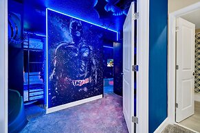 Magical Pool Home, Enchantments Theme Rooms - 9Bd 5Ba 9cg1161