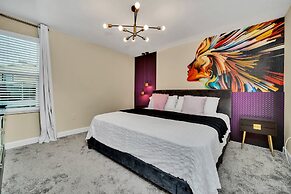 Magical Pool Home, Enchantments Theme Rooms - 9Bd 5Ba 9cg1161