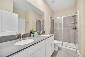 Magical Pool Home, Enchantments Theme Rooms - 9Bd 5Ba 9cg1161