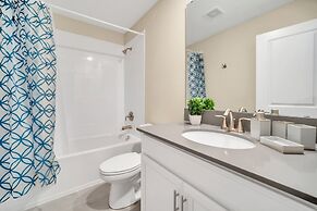 Magical Pool Home, Enchantments Theme Rooms - 9Bd 5Ba 9cg1161