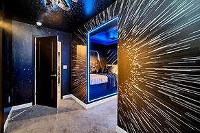 Magical Pool Home, Enchantments Theme Rooms - 9Bd 5Ba 9cg1161