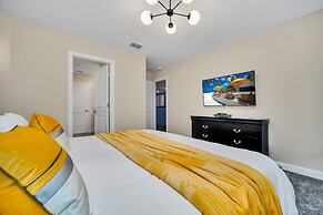 Magical Pool Home, Enchantments Theme Rooms - 9Bd 5Ba 9cg1161