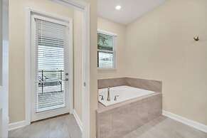 Magical Pool Home, Enchantments Theme Rooms - 9Bd 5Ba 9cg1161