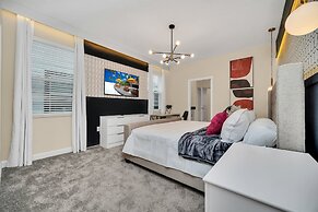 Magical Pool Home, Enchantments Theme Rooms - 9Bd 5Ba 9cg1161