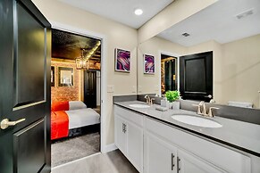 Magical Pool Home, Enchantments Theme Rooms - 9Bd 5Ba 9cg1161