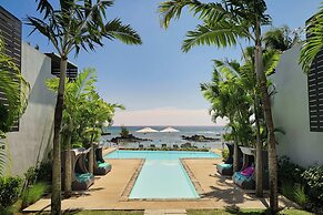 PLAGE BLEUE BEACHFRONT APARTMENTS BY LOV