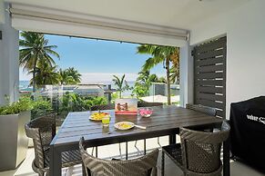 PLAGE BLEUE BEACHFRONT APARTMENTS BY LOV