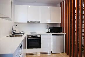 Phaedrus Living: Luxury Maisonette Lighthouse 60