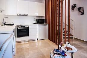 Phaedrus Living: Luxury Maisonette Lighthouse 60