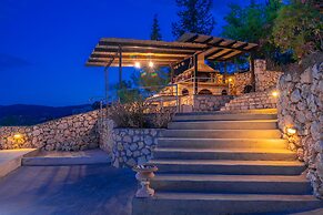 Strofilia Authentic Villas