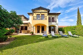 Apartment A02 - Roudias