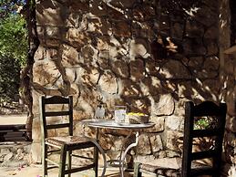 Strofilia Stone Residences