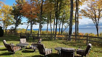 Leelanau Sands Casino & Lodge