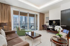 SuperHost - Luxurious Apartment With Breathtaking Skyline View - Addre
