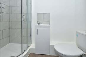 Townhouse @ 24 Brunswick Place Stoke