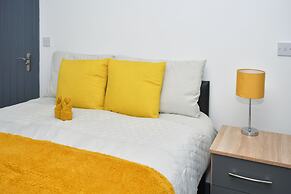 Townhouse @ 24 Brunswick Place Stoke