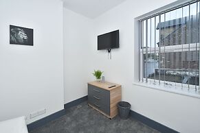 Townhouse @ 24 Brunswick Place Stoke