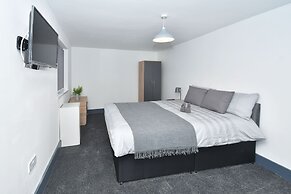 Townhouse @ 24 Brunswick Place Stoke