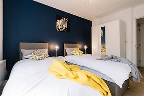 Palmerston House 2 Bedroom Apartments, Reading - 2 Bathroom with Parki