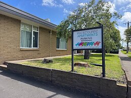 Botanic Racecourse Apartments
