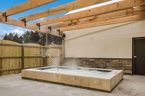 MainStay Suites Gaylord