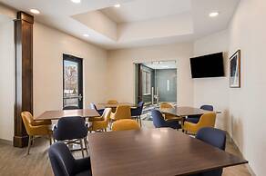 MainStay Suites Gaylord