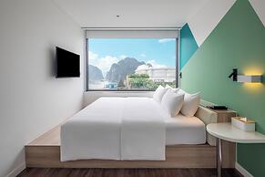 Tru by Hilton Ha Long Hon Gai Centre