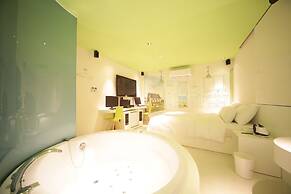 Jongno Hotel Pop Leeds Premier