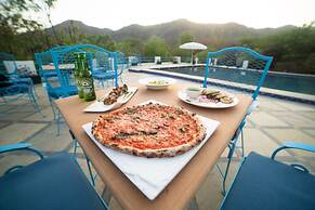 Devraj Villa-A Luxury Homestay with Pool