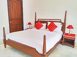 Devraj Villa-A Luxury Homestay with Pool