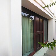 Devraj Villa-A Luxury Homestay with Pool