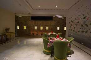 Devraj Villa-A Luxury Homestay with Pool