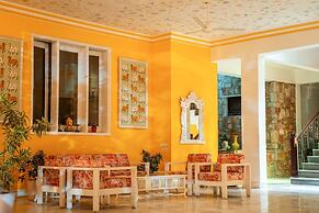 Devraj Villa-A Luxury Homestay with Pool