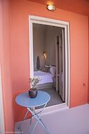 Pink Freud Villas Santorini