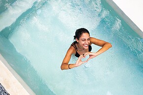 Pink Freud Villas Santorini