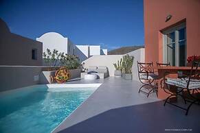 Pink Freud Villas Santorini
