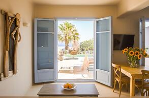 Pink Freud Villas Santorini