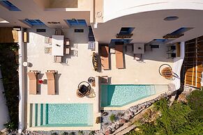 Pink Freud Villas Santorini