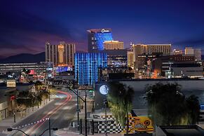 The ENGLISH Hotel, Las Vegas, a Tribute Portfolio Hotel, 21 and over