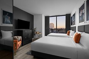 The ENGLISH Hotel, Las Vegas, a Tribute Portfolio Hotel, 21 and over