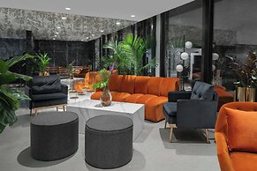 The ENGLISH Hotel, Las Vegas, a Tribute Portfolio Hotel, 21 and over