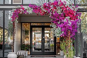 The ENGLISH Hotel, Las Vegas, a Tribute Portfolio Hotel, 21 and over