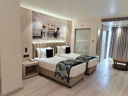 Regenta Suites Gurugram, Sector 49 Sohna Road