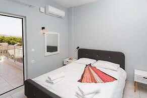 Sole Mare Seaside apts